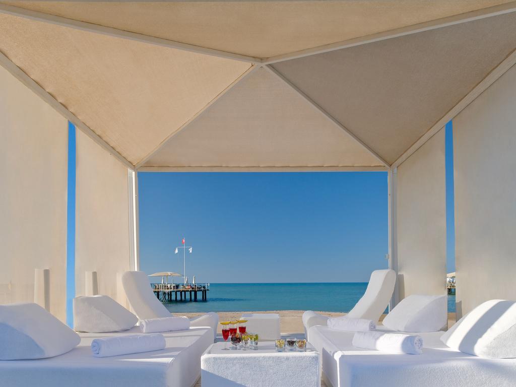 <span style="font-weight: bold;">Calista Luxury Resort 5*</span><br>